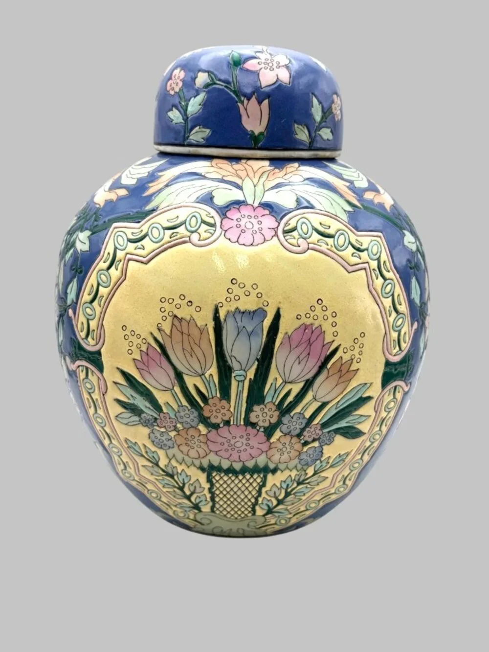 VTG Blue Floral Ginger Jar Urn w/Lid Hand Painted Macau Vase 10